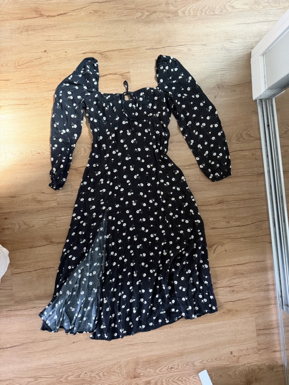 Audrey 3+1 Black Dress with White Floral Puff Sleeves
